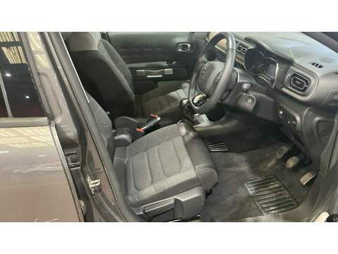 Citroen C3 PureTech Shine Plus - U6359