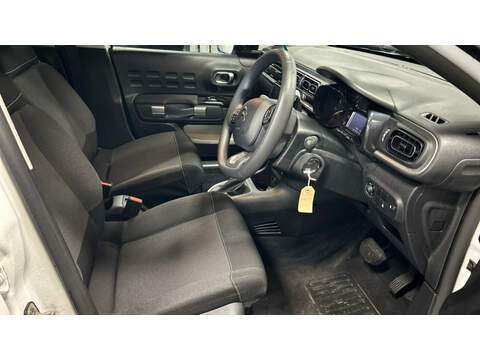 Citroen C3 PureTech PLUS - U6367