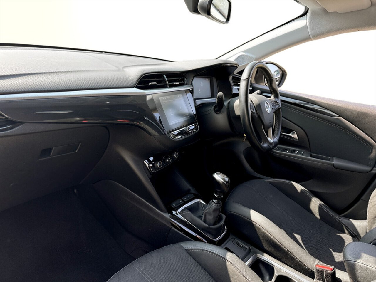 VAUXHALL CORSA TURBO ELITE EDITION 2022 26,200 MLS 1.2 PETROL MANUAL 10,995 OR FROM...