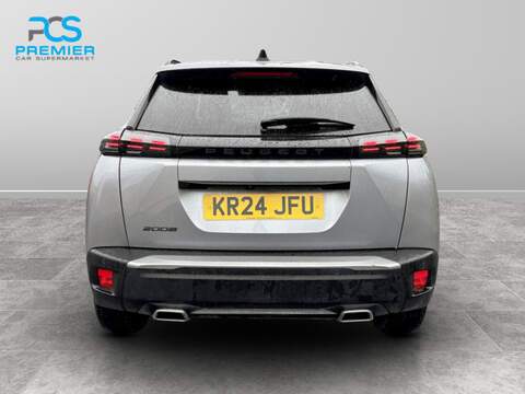 Peugeot 2008 PureTech Allure - U6512