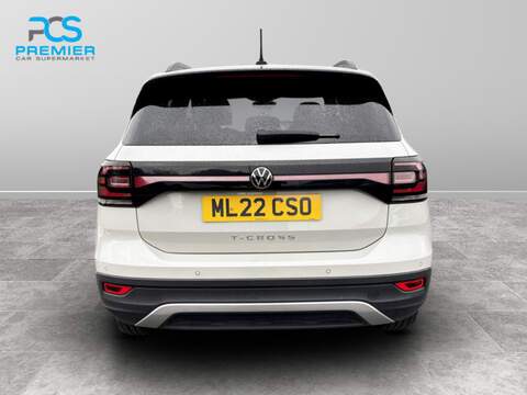 Volkswagen T-Cross TSI Black Edition - U6556