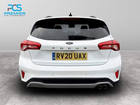 Ford Focus EcoBlue Active - U6565