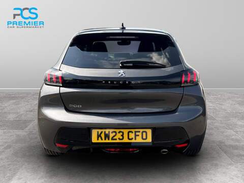 Peugeot 208 PureTech GT - U6767