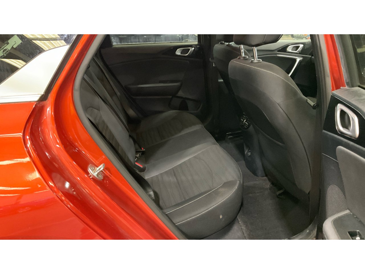 premier car supermarket 01536903000 kia proceed t-gdi gt-line 2022 52,100 mls 1.5 petrol manual £12,695 or from £240 p/m or call...