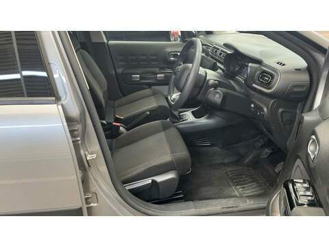 Citroen C3 PureTech PLUS - U6819