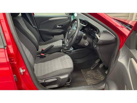Vauxhall Corsa Design - U6836