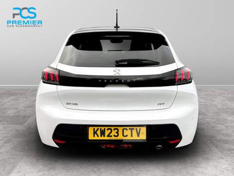 Peugeot 208 PureTech GT - U6847