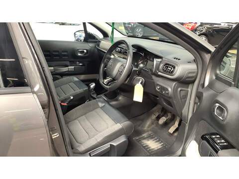Citroen C3 PureTech Shine Plus - U6849