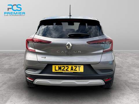 Renault Captur TCe Iconic Edition - U6904