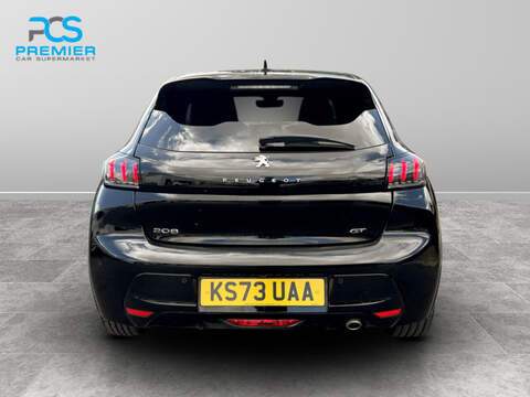 Peugeot 208 PureTech GT - U6914