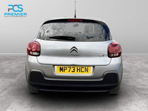 Citroen C3 PureTech PLUS - U6921