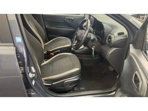 Hyundai i10 SE Connect - U6970