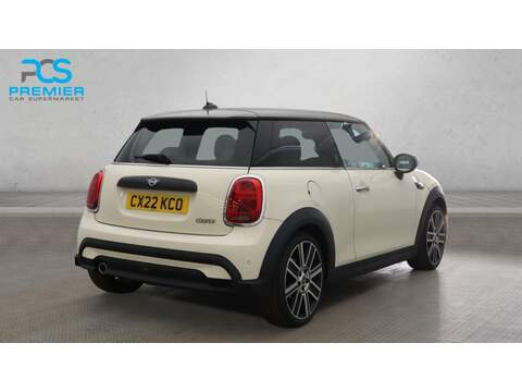 MINI Hatch Cooper Exclusive - U7056