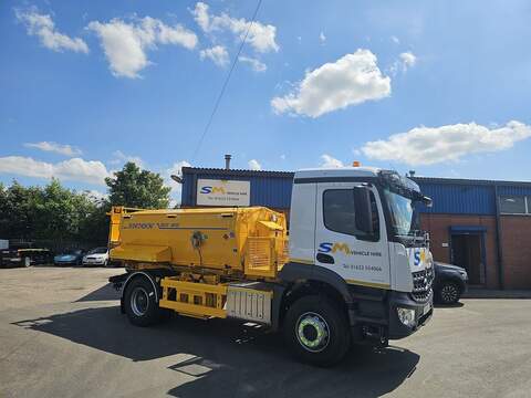 Arocs Tipper 9 Auto D