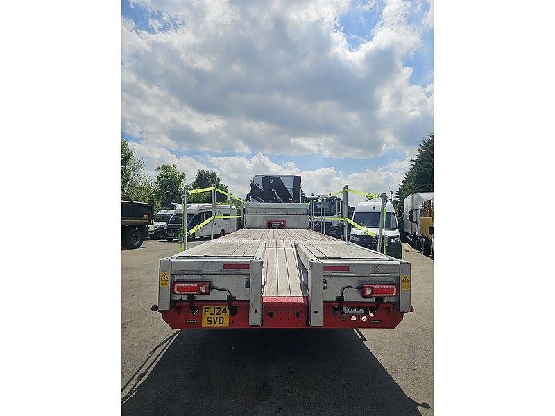 Mercedes-Benz Beavertail Flat 11 Automatic Diesel