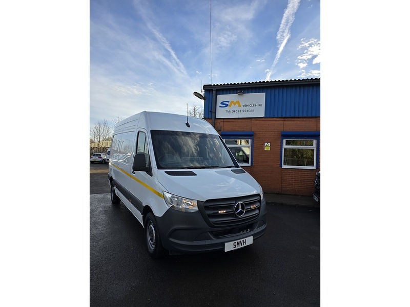 Mercedes-Benz 2.0 315 CDI Progressive Panel Van 5dr Diesel Manual RWD L2 H2 Euro 6 (s/s) (150 ps)
