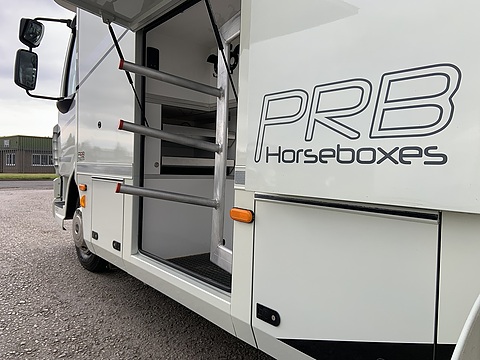 PRB R220 Auto 4.5 Livestock carrier Automated Diesel