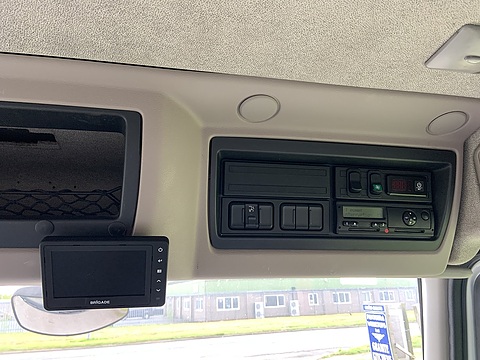 PRB R220 Auto 4.5 Livestock carrier Automated Diesel