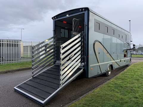 PRB R240 4.5 Livestock Carrier Manual Diesel