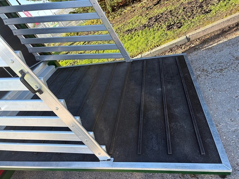 R230 4.5 Livestock Automated Diesel