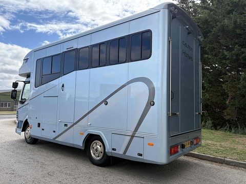 PRB R160 Compact 4.5 Livestock Carrier Automated Diesel