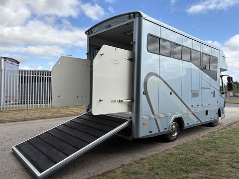 PRB R160 Compact 4.5 Livestock Carrier Automated Diesel