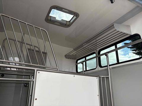 PRB R160 Compact 4.5 Livestock Carrier Automated Diesel