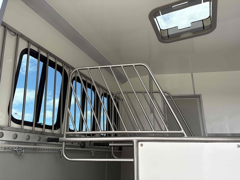 PRB R160 Compact 4.5 Livestock Carrier Automated Diesel