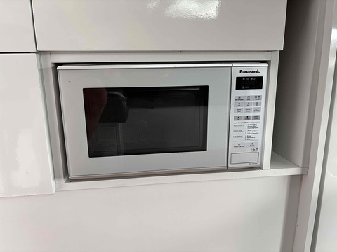 PRB R160 Compact 4.5 Livestock Carrier Automated Diesel