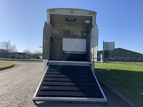 PRB R156 10.0 Livestock Carrier Automated Diesel