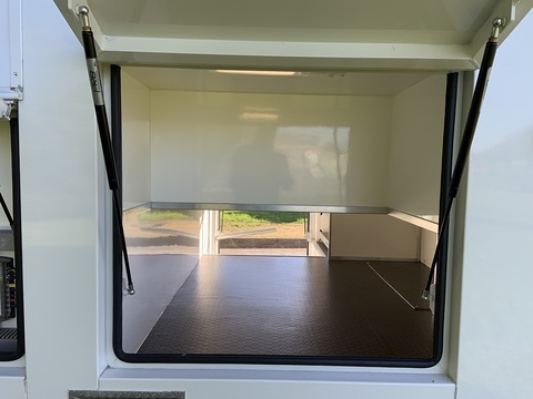 PRB R156 10.0 Livestock Carrier Automated Diesel