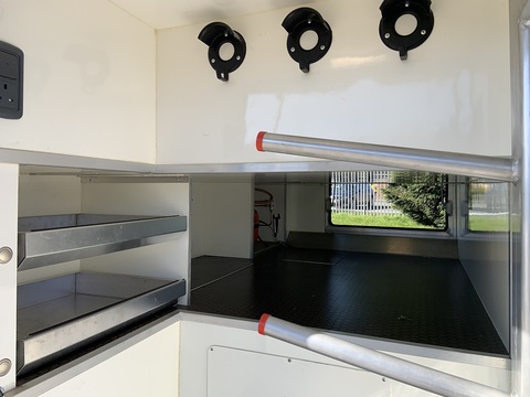 PRB R160 3.9 Livestock Carrier Semi Auto Diesel