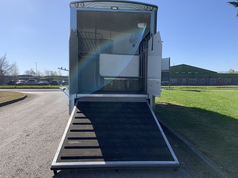 PRB R160 3.9 Livestock Carrier Semi Auto Diesel