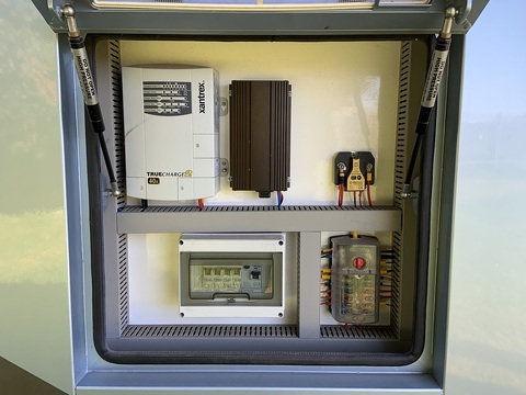 PRB R160 3.9 Livestock Carrier Semi Auto Diesel