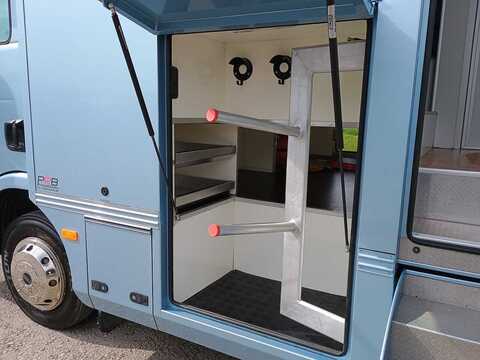 PRB R156 4.6 Livestock Carrier Manual Diesel