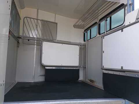 PRB R156 4.6 Livestock Carrier Manual Diesel