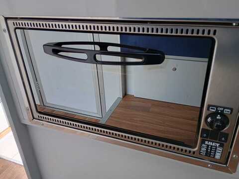 PRB R156 4.6 Livestock Carrier Manual Diesel