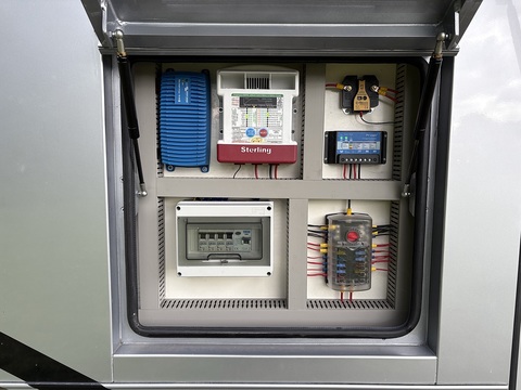 PRB R170 4.5 Livestock Carrier Automated Diesel