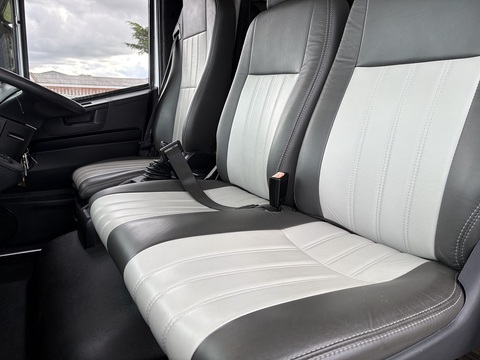 PRB R170 4.5 Livestock Carrier Automated Diesel