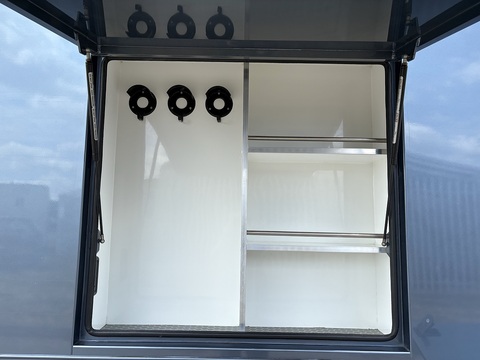 PRB R266 Pop out 6.7 Livestock Carrier Manual Diesel