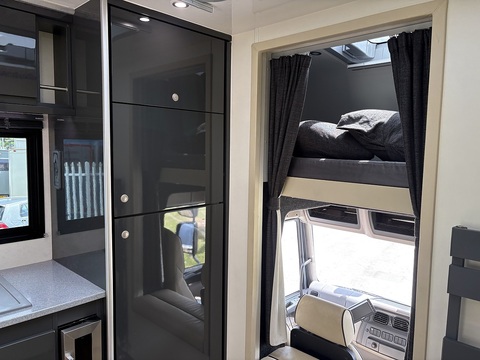 PRB R266 Pop out 6.7 Livestock Carrier Manual Diesel