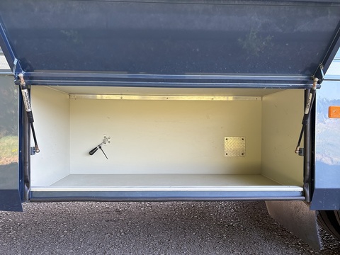 PRB R240 5.9 Livestock Carrier Automated Diesel