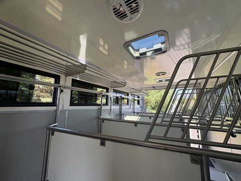 PRB R240 5.9 Livestock Carrier Automated Diesel