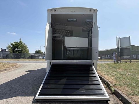 PRB R166 4.6 Livestock Carrier Manual Diesel