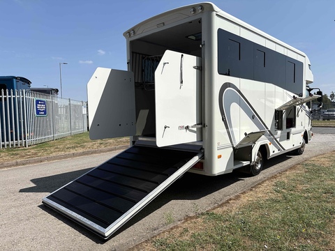 PRB R166 4.6 Livestock Carrier Manual Diesel