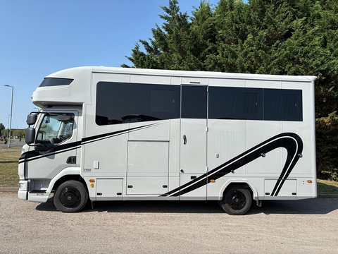 R176 4.5 Livestock Manual Diesel