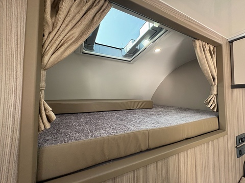 R176 4.5 Livestock Manual Diesel