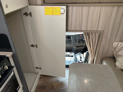 R176 4.5 Livestock Manual Diesel