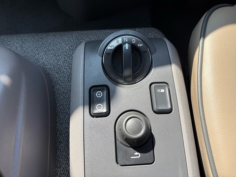 R176 4.5 Livestock Manual Diesel