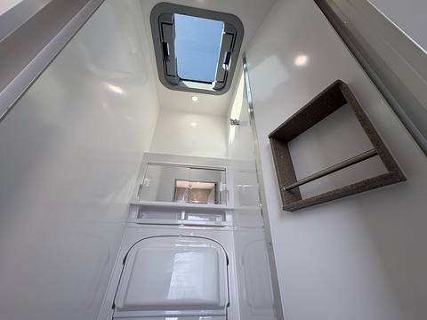 R176 4.5 Livestock Manual Diesel